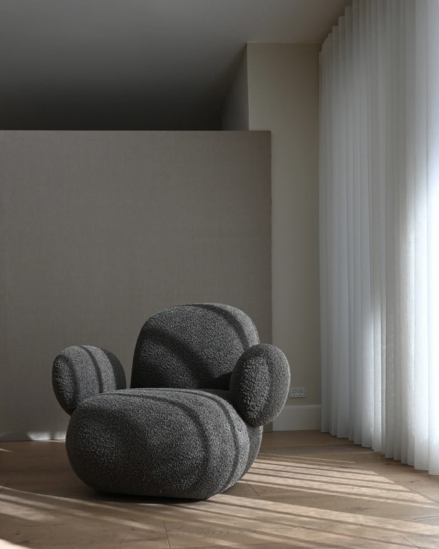 Toe Armchair Flat - Image 5