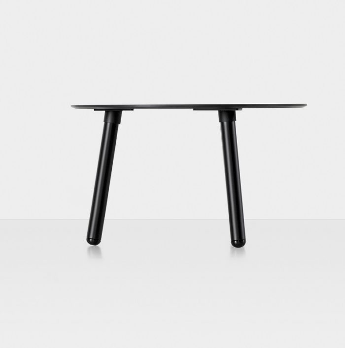 table de repas BCN Kristalia – Image 3