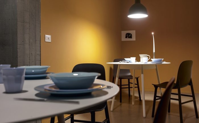 table de repas BCN Kristalia – Image 2