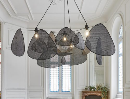 Comment éclairer une pièce avec un plafond haut ?